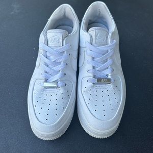 Nike Air Force 1 Sage Low